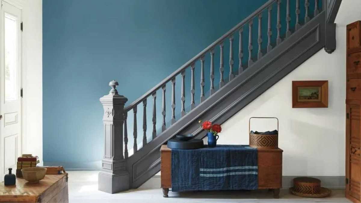 Benjamin Moore's Maximalist Whole Home Palette: A Playful Approach to Color