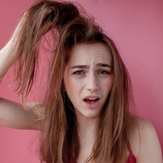 Mastering Greasy Hair: Expert Tips for Unwashed Locks