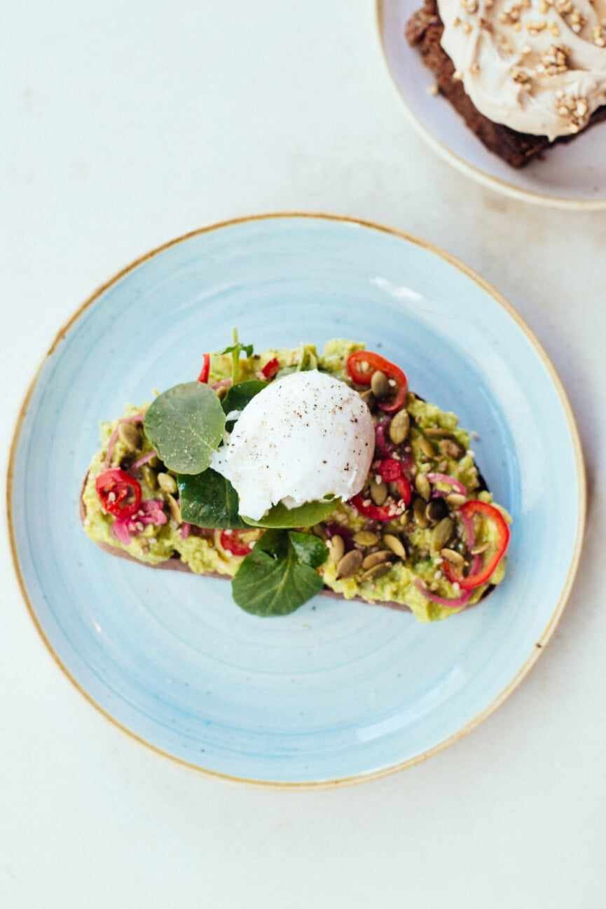 Smashed Avocado Toast Recipe That Elevates Your Brunch Game