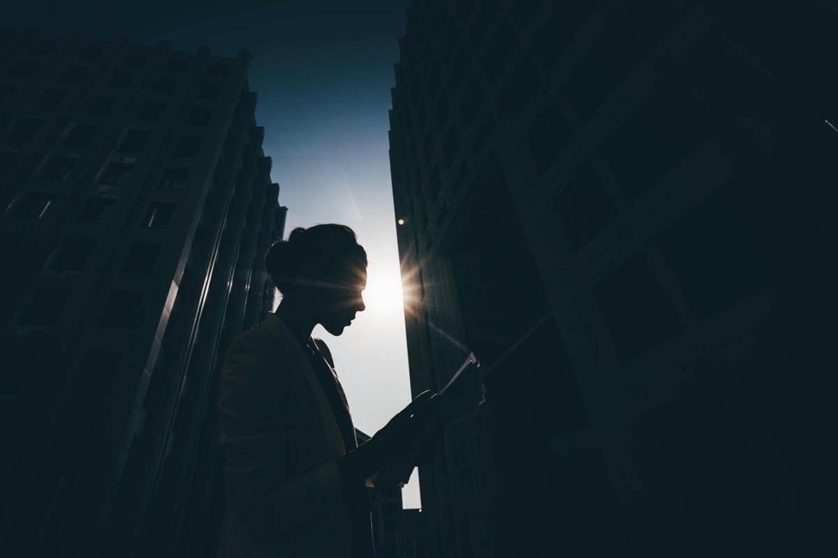 Boost Your Earnings: Strategies for Women in 2022
