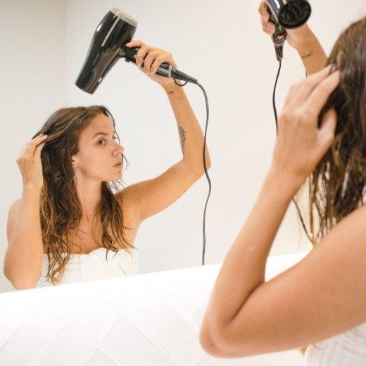 Mastering Hair Drying: Eliminate Frizz and Damage