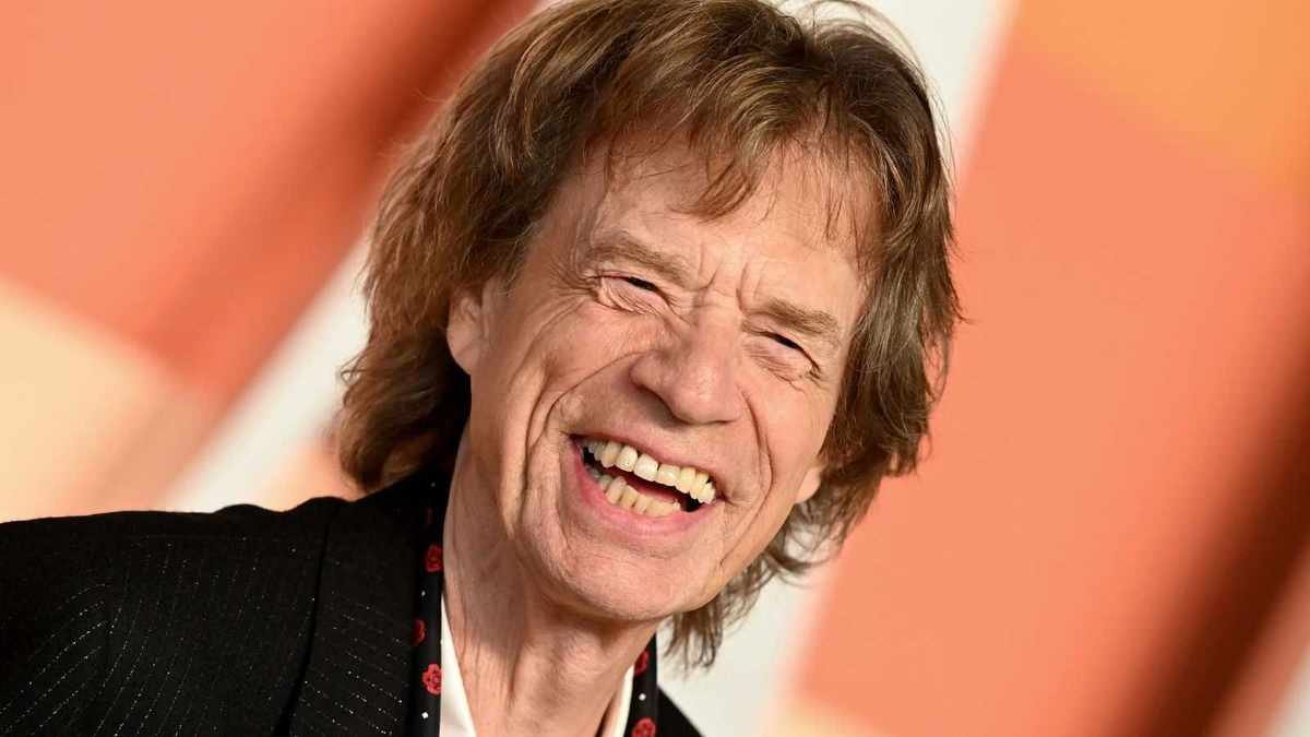 Mick Jagger's 1980s Garden Design Offers Luxurious Privacy Tips