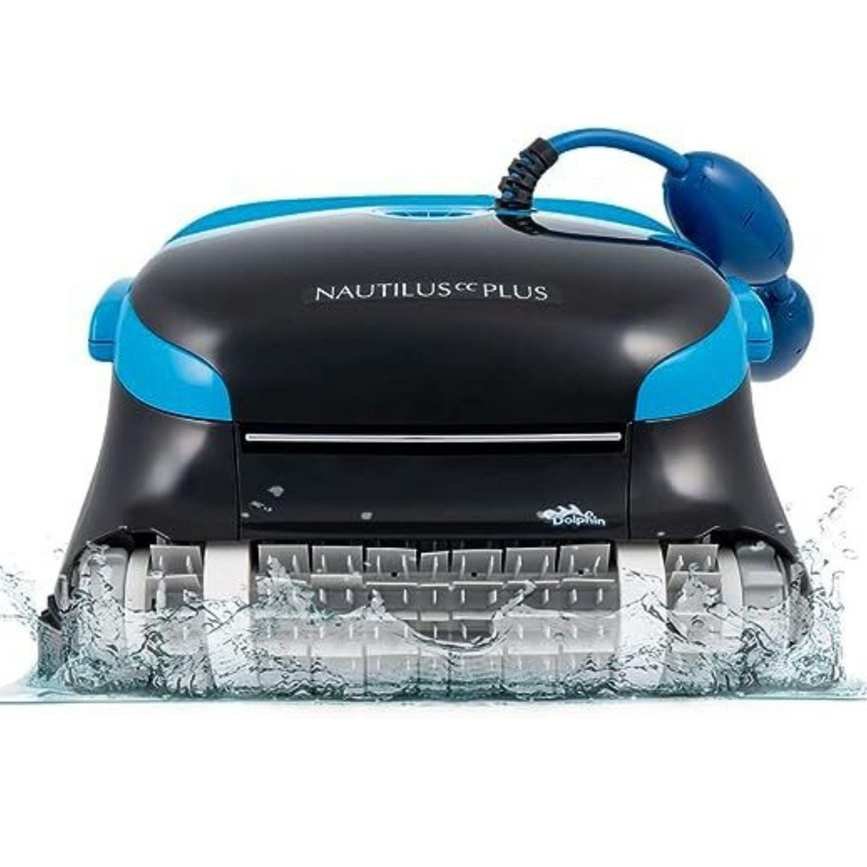 Pool vacuum