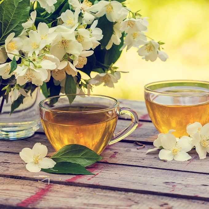 Harnessing Green Tea Polyphenols for Skin Health