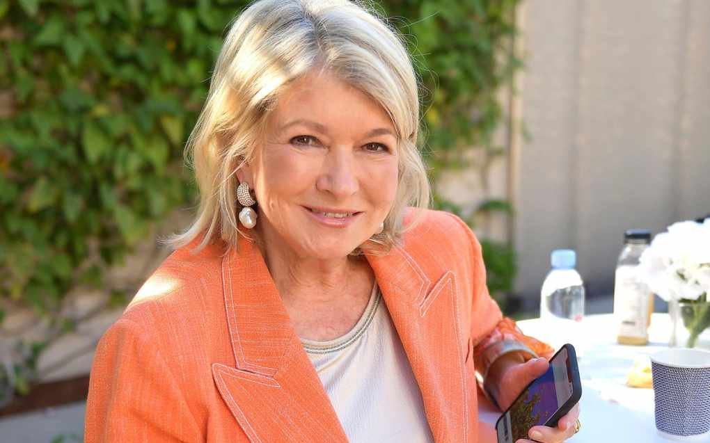 Martha Stewart's Essential Pruning Tips for Stunning Tree Peonies