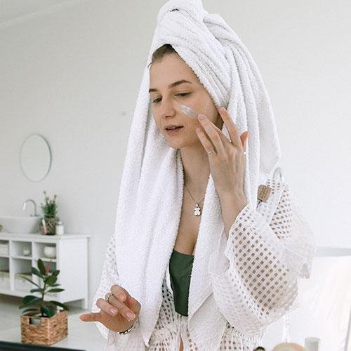 Peptides: Transform Your Skin with This Powerful Ingredient