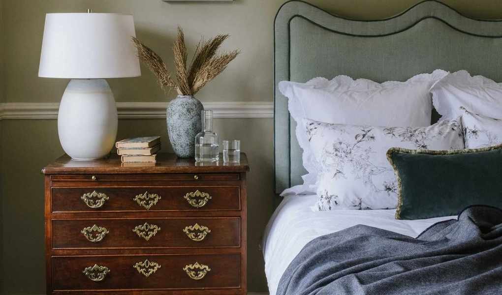 Guest Bedroom Essentials: Create a Cozy Retreat for Your Visitors