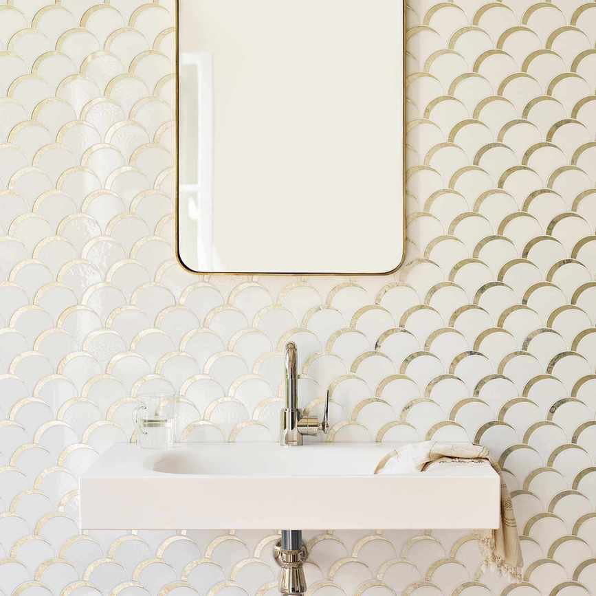 Tiling a Wall: Achieve Professional Quality Results