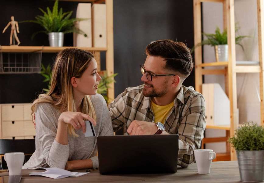 5 Strategies for Sharing Financial Responsibilities While Staying Independent