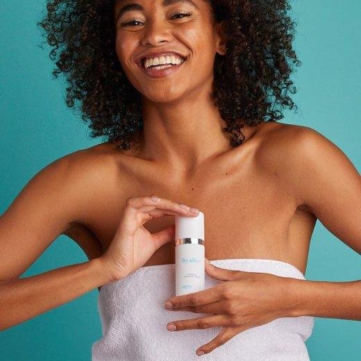 Experience Hydration with NeoCutis Hyalis+ Serum This Winter