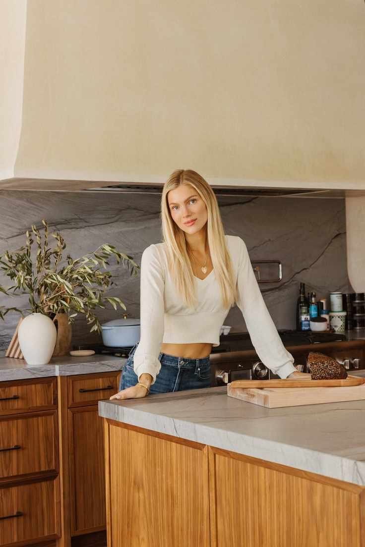 Morning Motivation with Mari Llewellyn's Daily Routine