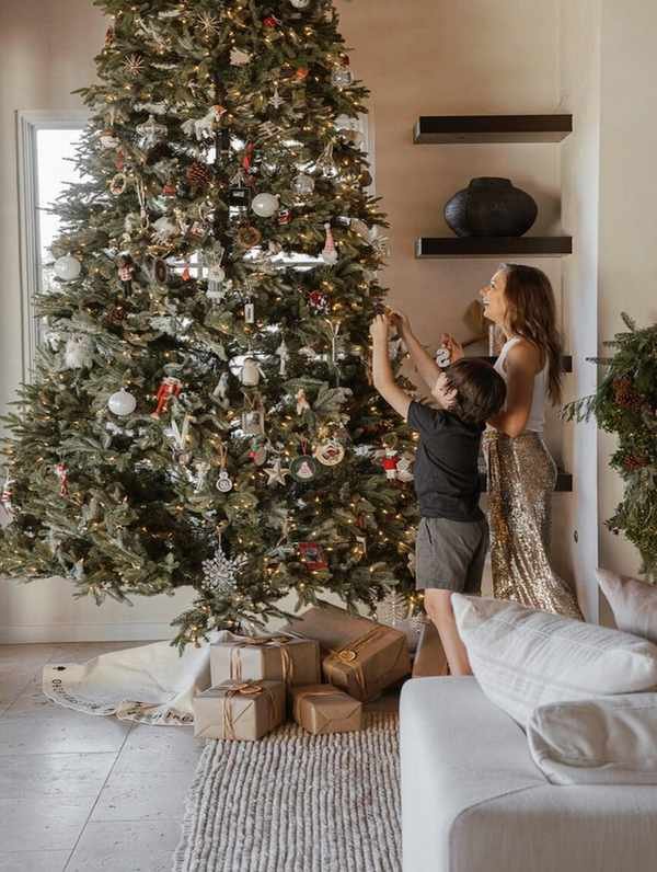50 Budget-Friendly Holiday Activities for a Joyful Season