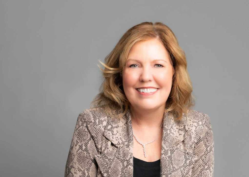 Transforming a Billion Dollar Jewelry Company: Insights from Gina Drosos