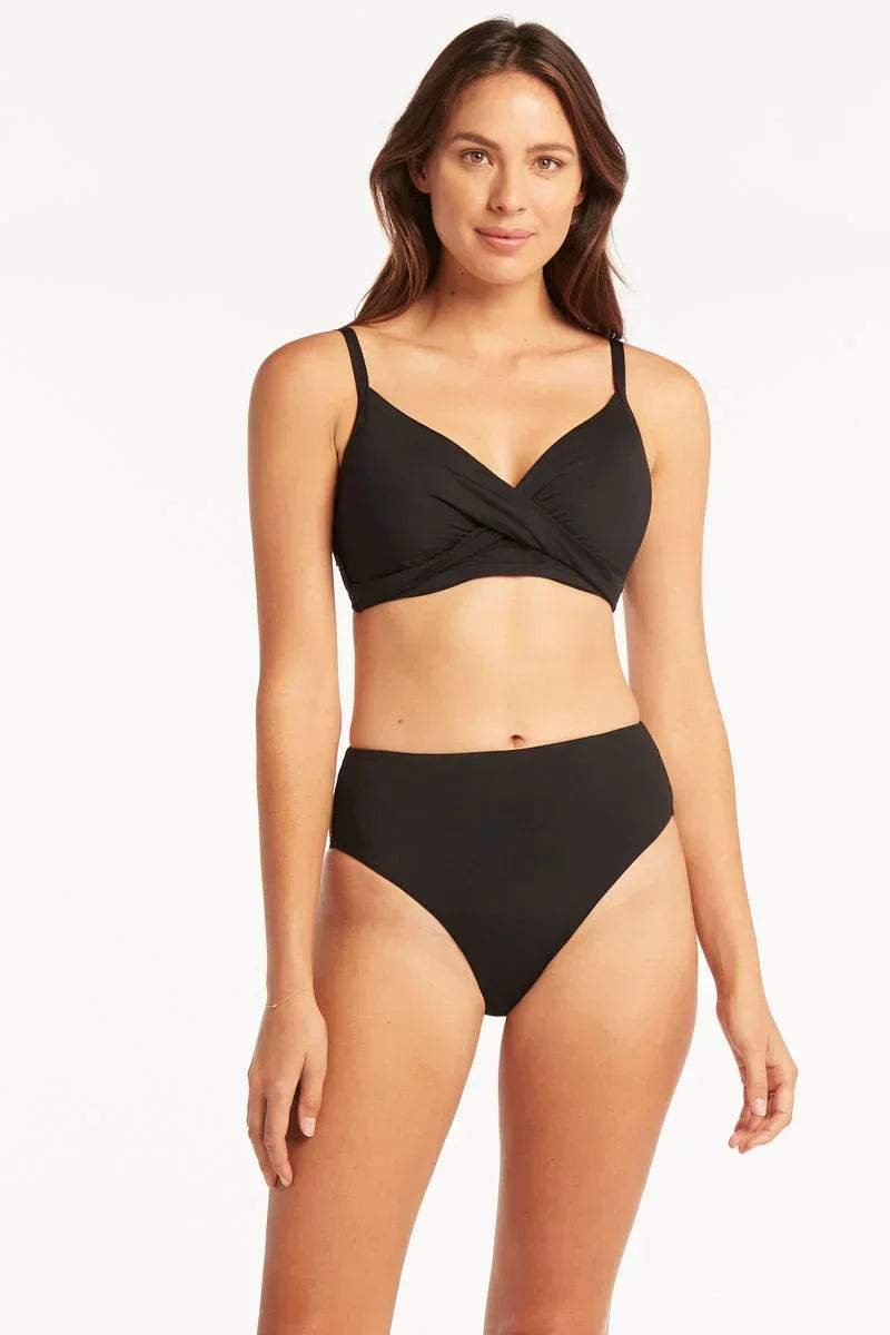 E Cup Bras: Essential Comfort and Style for Fuller Busts