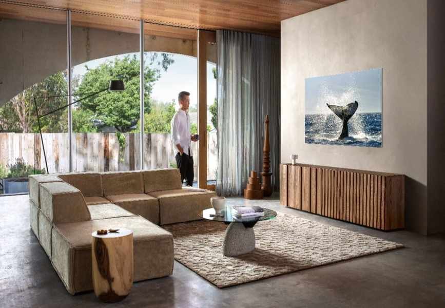 Top TVs: Choosing Between OLED, QLED, 4K, and 8K Models