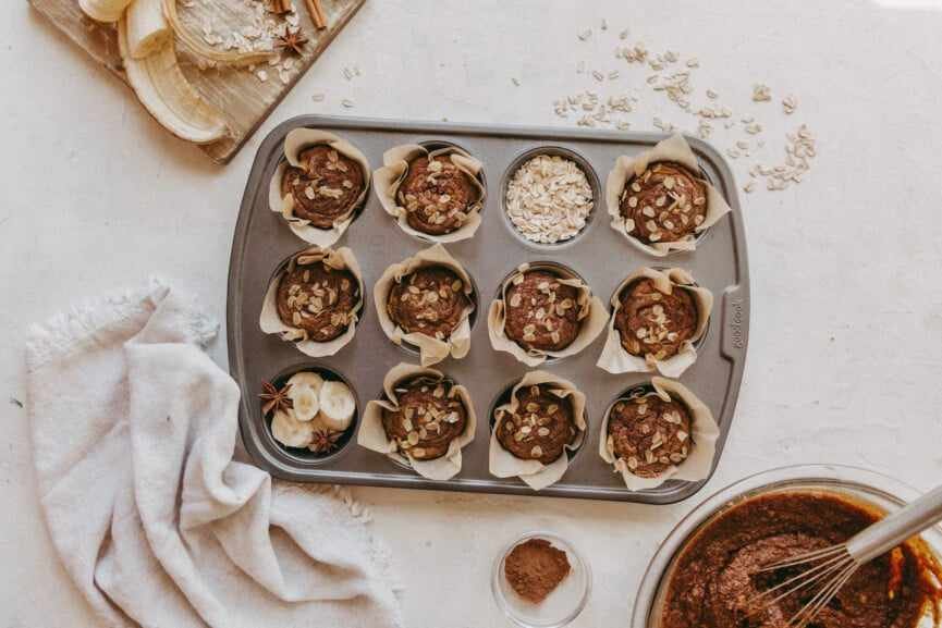 Make-Ahead Banana Pumpkin Muffins for a Cozy Fall Treat