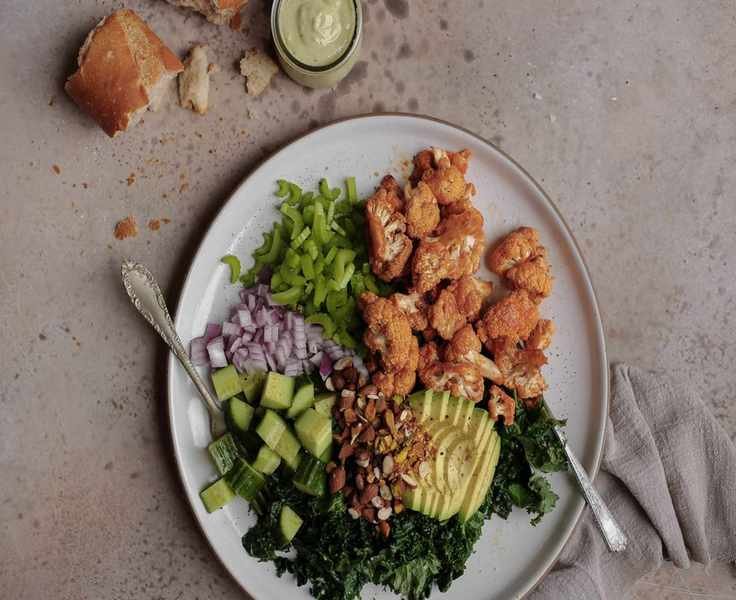 Buffalo Cauliflower Chopped Salad: A Zesty Lunch Option