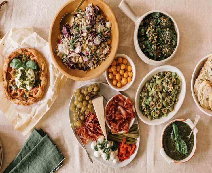 Cassandra LaValle’s Tips for Hosting an Authentic Italian Dinner Party