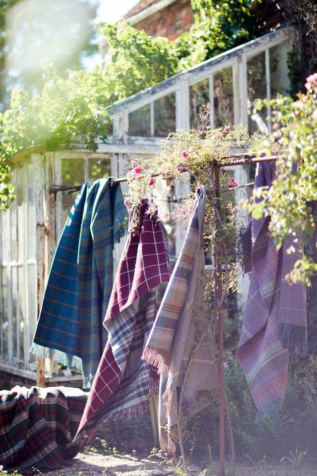 Outdoor entertaining - rugs