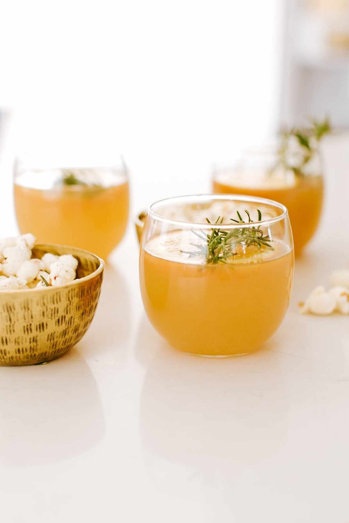 Delicious Maple Bourbon Punch Recipe for Gatherings
