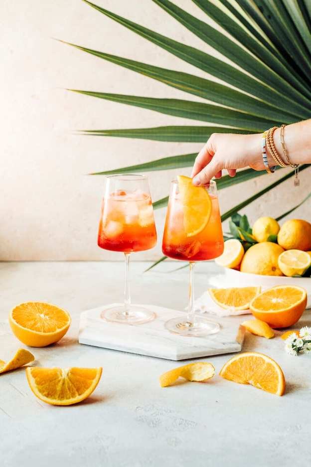 classic aperol spritz recipe-summer cocktails