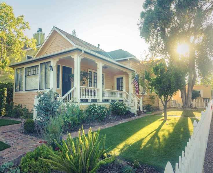 Reverse Mortgages or Home Equity Loans: Which is Better for Retirees?