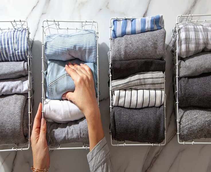 Using the 'Five Messes' Technique to Tidy Up My Living Space
