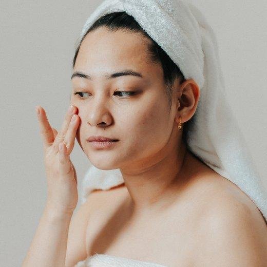 Exploring Skin Cycling: What You Should Know About This Trend
