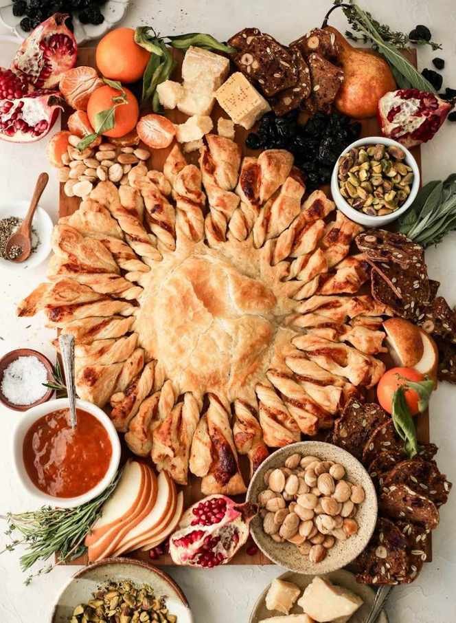 14 Simple Thanksgiving Appetizers to Satisfy Your Guests