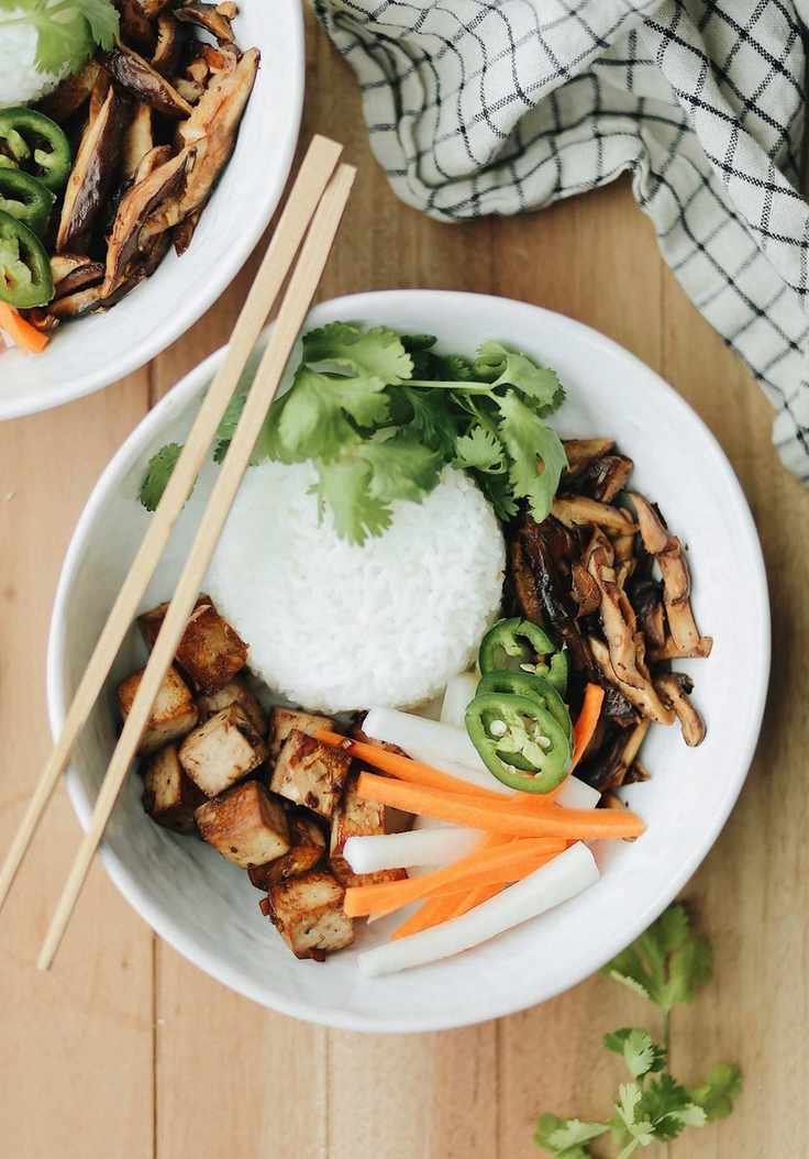 Spicy Tofu Banh Mi Bowl: Your New Favorite Weeknight Dinner