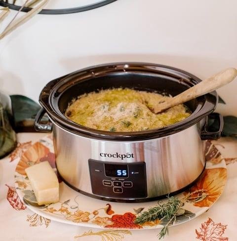 25 Crowd-Pleasing Crockpot Recipes for Your Next Gathering