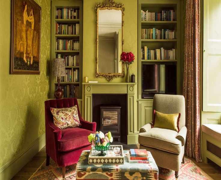 Antique Decorating: 8 Chic Tips to Infuse Timeless Style