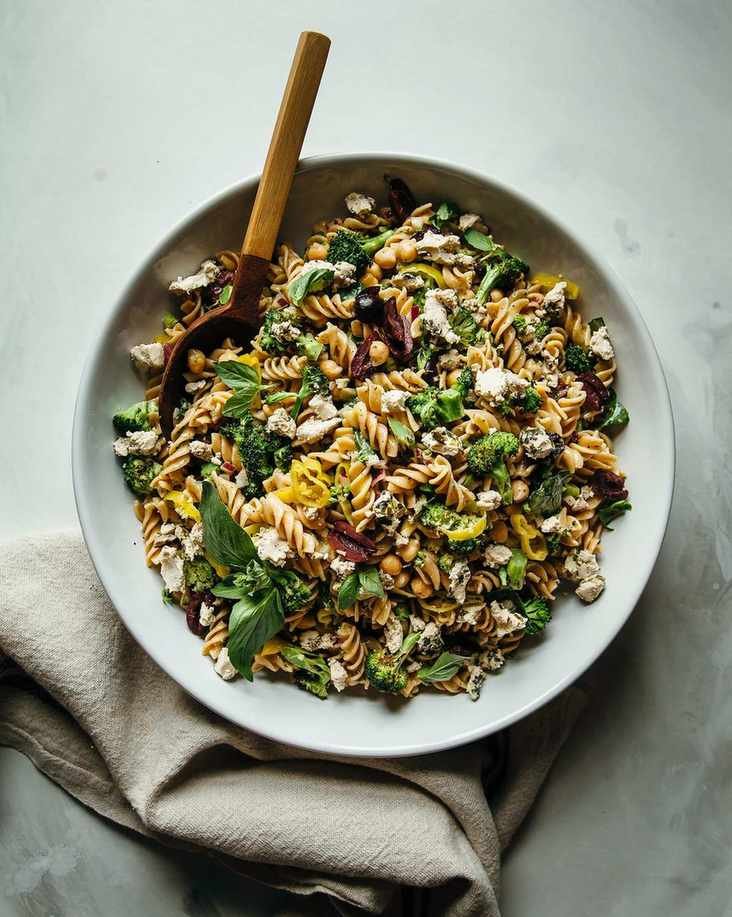 10 Delicious Vegetable-Infused Pasta Salads to Brighten Your Day