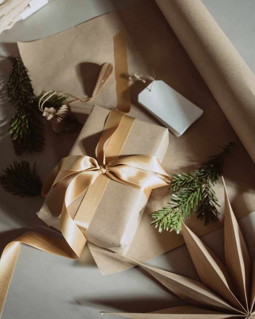 Mastering the Art of Thoughtful Gift Giving: Expert Insights