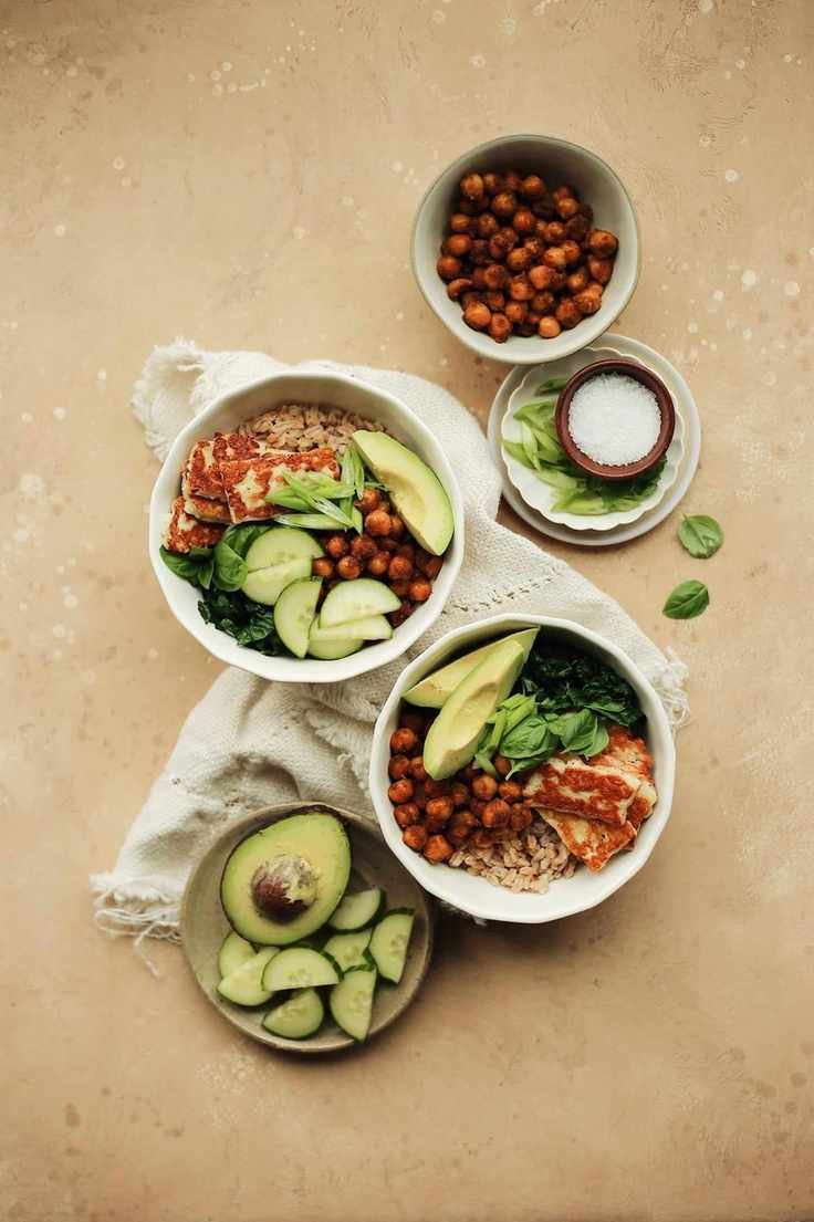 Spiced Chickpea Grain Bowl with Tandoori Flavors