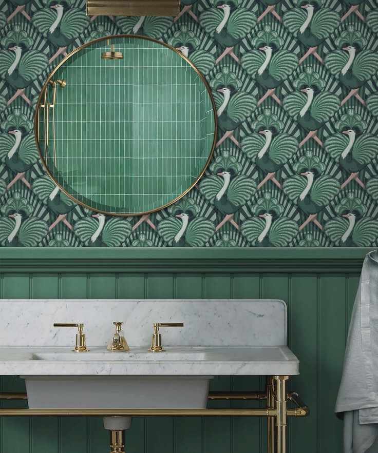Bathroom featuring peacock wallpaper
