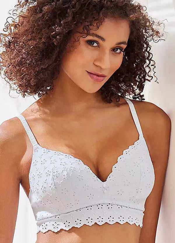 Decoding Bare Breast Sizes for the Perfect Bra Fit