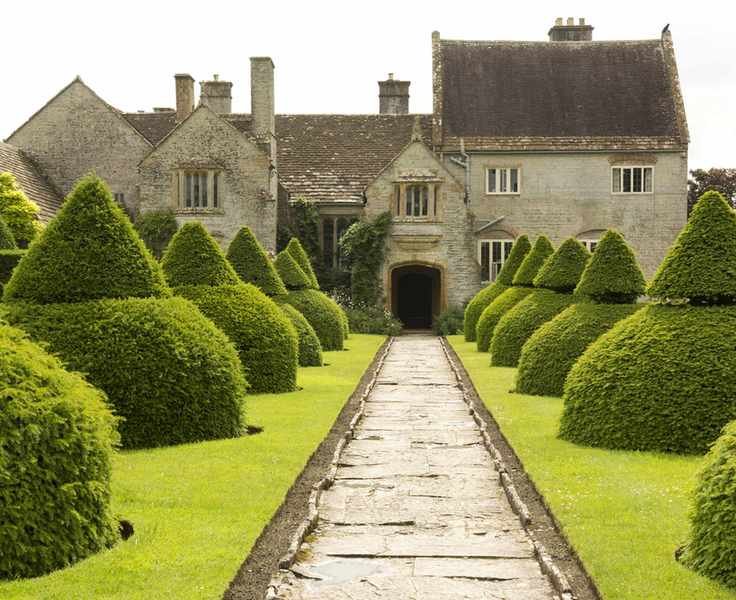 topiary in the arts and crafts garden of Lytes Cary National Trust