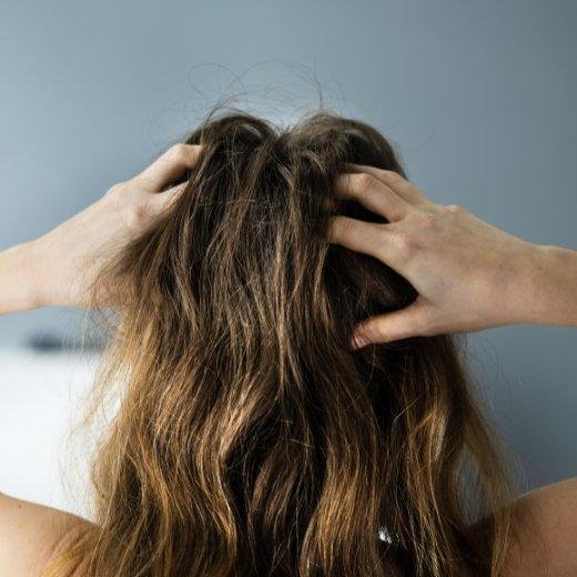 Achieve Effortlessly Chic Hair with the Magic of Dry Shampoo