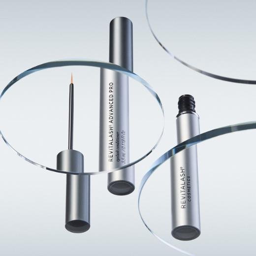 Revitalize Your Lashes with Advanced Conditioning Formula