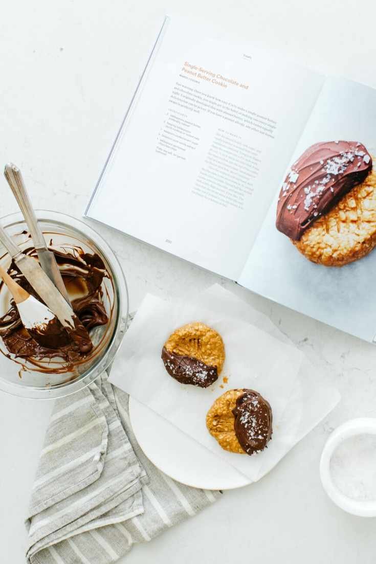 Delicious Single-Serving Chocolate Peanut Butter Cookie Recipe