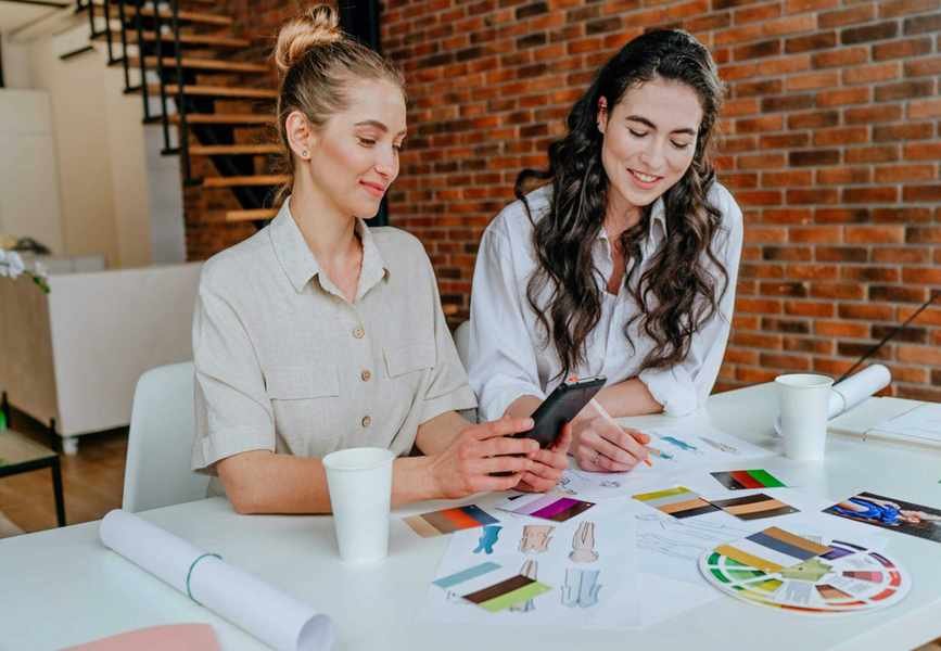Empowering Women's Careers: Effective Ways to Lift Each Other Up