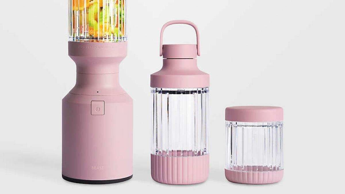 Beast Mighty 850 Blender Review: Is It Worth the Investment Beyond Summer?