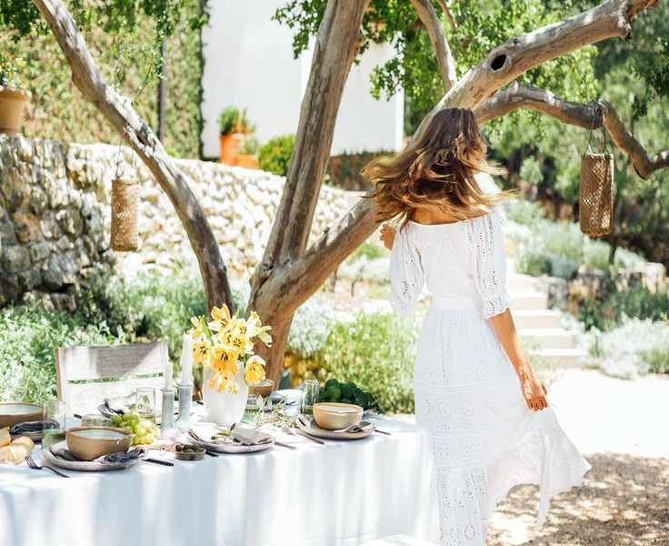 8 Ingenious Tips for Transforming a Small Backyard Into a Relaxing Oasis