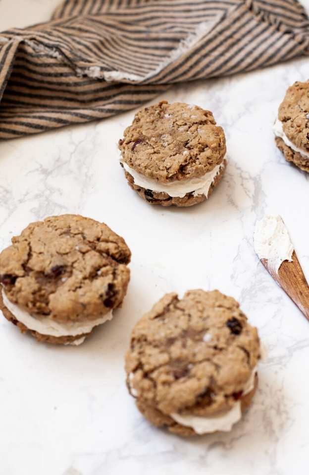 Deliciously Healthier Oatmeal Cream Pies for School Lunches