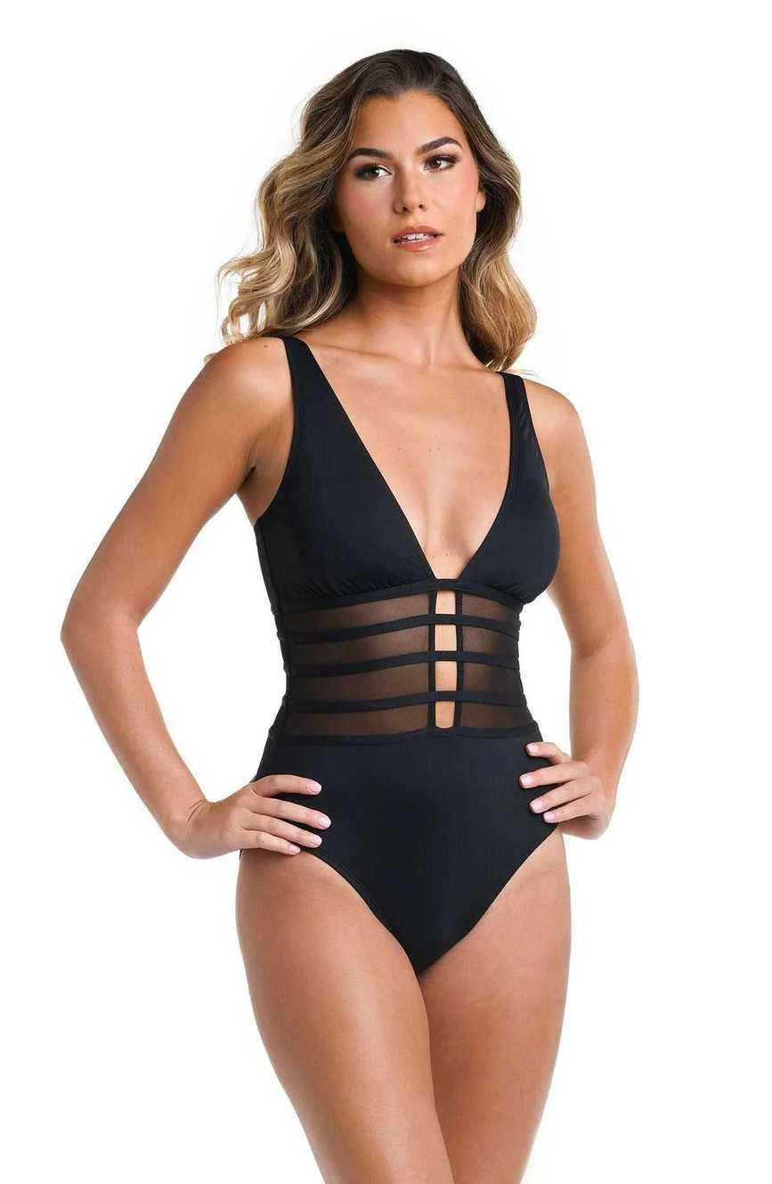 Choosing the Best Bikini Tops for Larger Busts: Style and Support