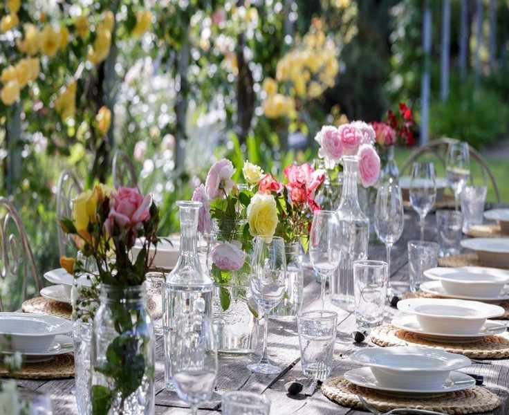 Top Summer Hosting Blunders to Avoid in 2025