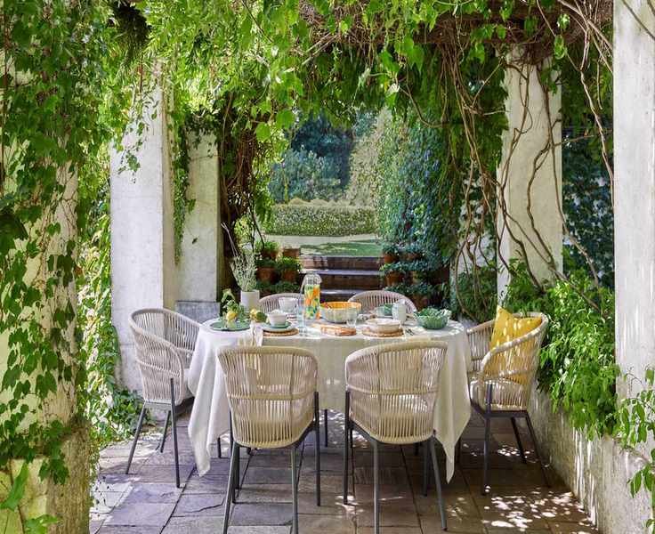 Rattan Decor Revival: 10 Creative Ways to Incorporate It at Home