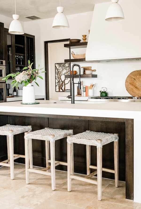 Stylish Kitchen Island with Barstools