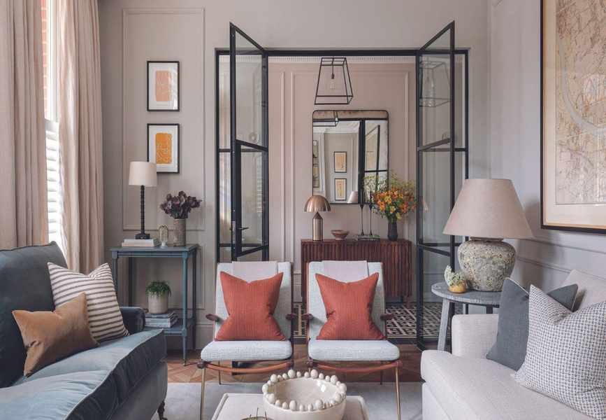 Transform Your Living Room into a Luxurious Retreat with Designer Tips